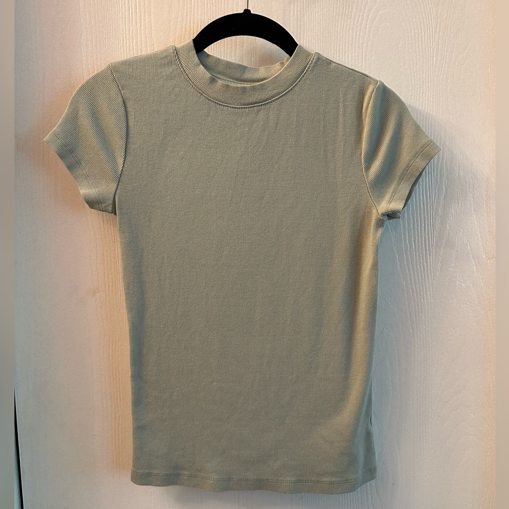 Sea foam ribbed fitted shirt